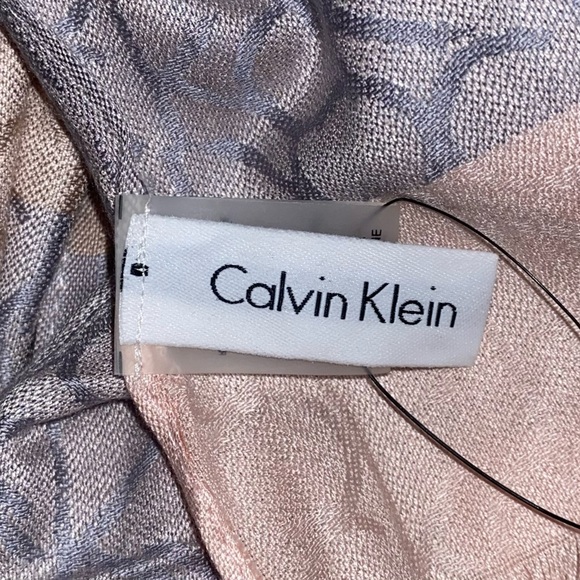 Calvin Klein Scarf - Picture 2 of 10